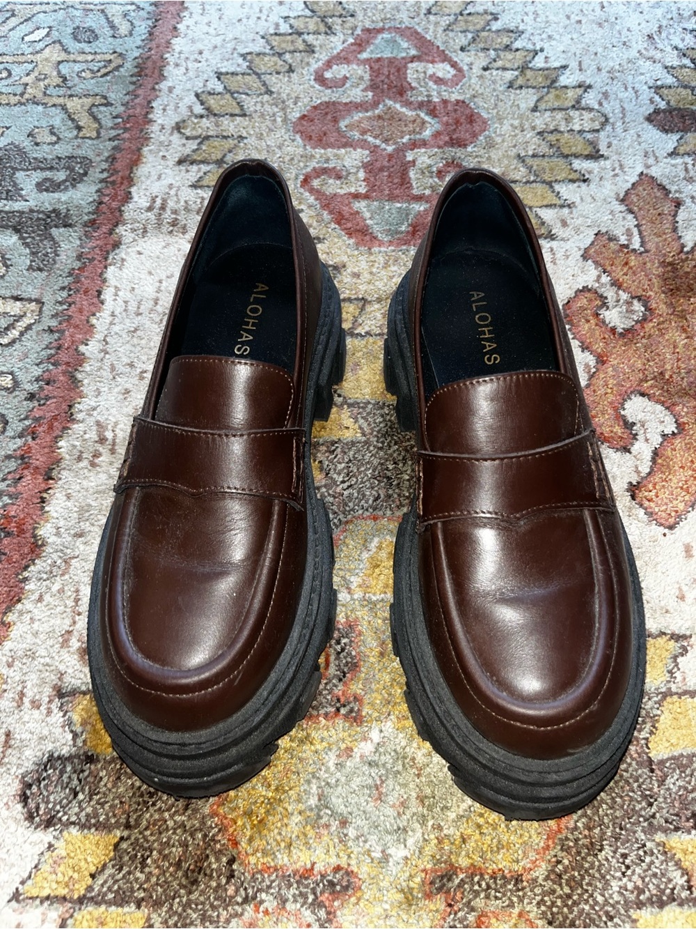 Alohas women’s burgundy Leather chunky Loafers - Picture 2 of 3
